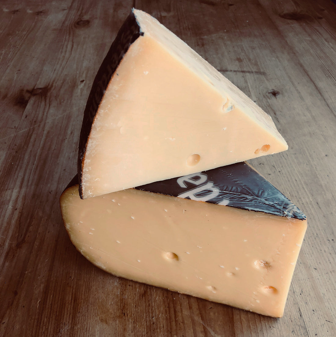 8 Amazing Pregnancy Friendly Cheeses to Keep Baby Happy